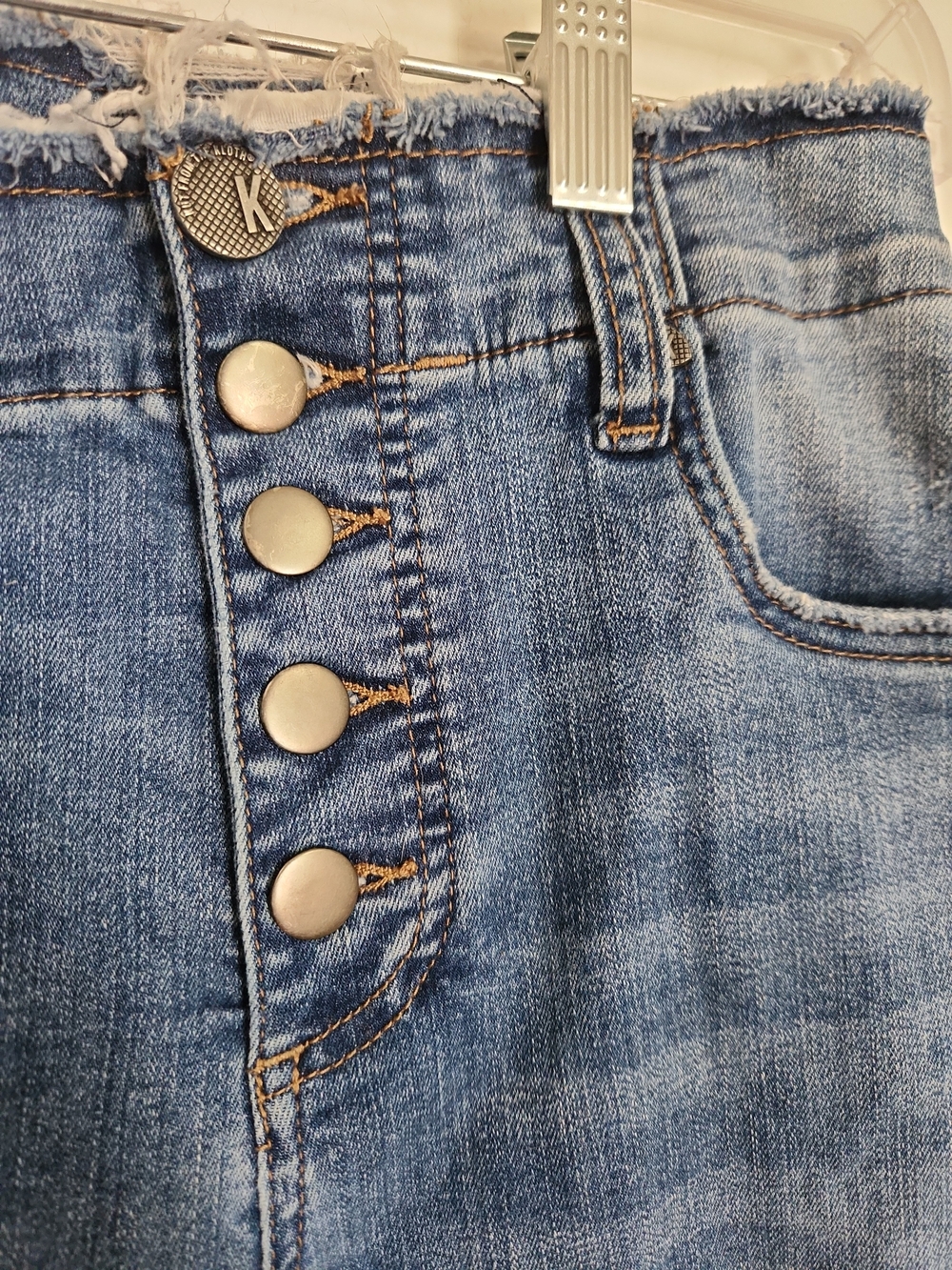 Kut from the Kloth Distressed High-Rise Flare Jeans - Blue - Picture 3 of 5